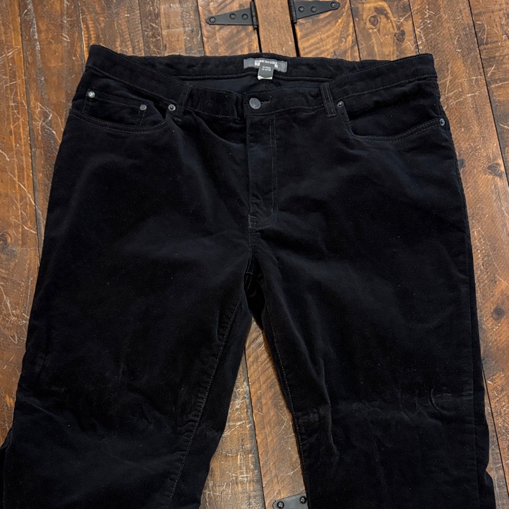 Kenneth Cole Reaction Men's Dark Corduroy Pants